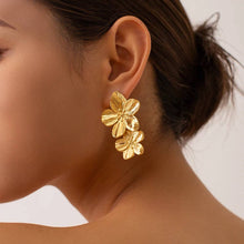 Load image into Gallery viewer, Marcie Earring