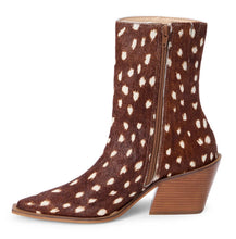 Load image into Gallery viewer, Cleo Bambi Boots
